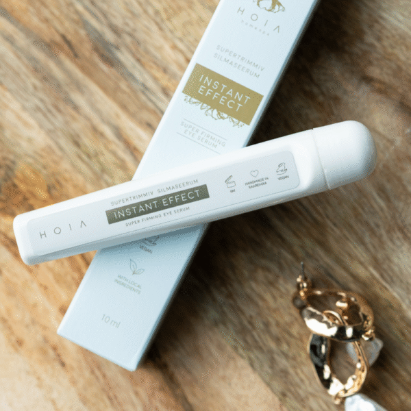 <p><h4>HOIA homespa </h4><br><h3><strong>Superučvršujući serum za područje oko očiju s instant učinkom, 10ml </strong></h3> </p>
